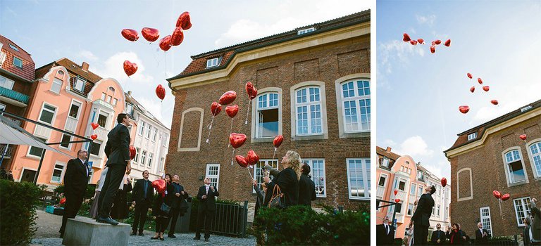 Balone steigen in den Himmel am Lotharinger Kloster